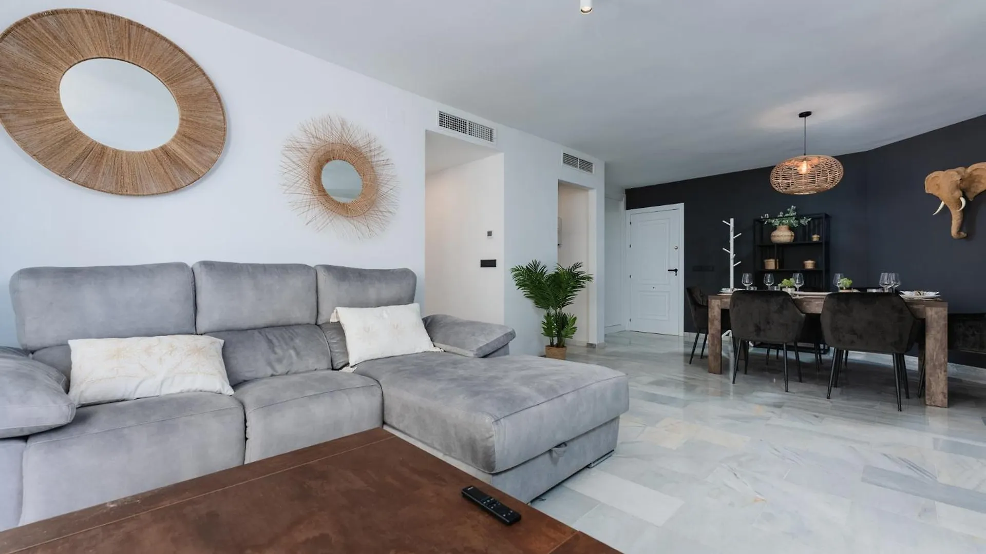 Apartment Modern Luxury 2B Apt In Puerto Banus Marbella Spain